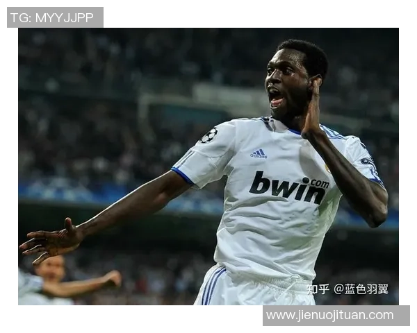 双重身份的绿茵传奇探秘拥有双国籍的足球明星故事