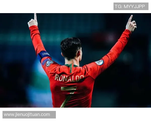 国际足球十大球星排行榜盘点世界足坛顶级球员的风采与成就 国际足球十大球星排行榜盘点世界足坛顶级球员的风采与成就