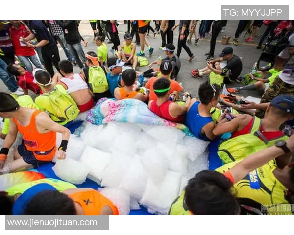 球星训练中的冰浴恢复法如何助力提升运动表现与防伤效果 球星训练中的冰浴恢复法如何助力提升运动表现与防伤效果