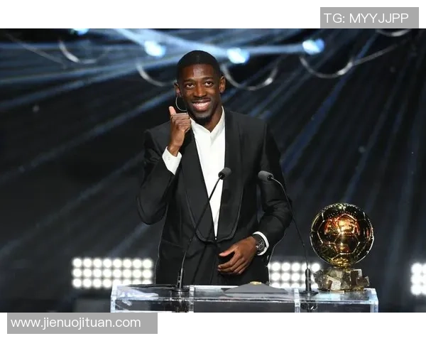 全球足球巨星身高排名揭晓:谁是身高最高的球场之王 全球足球巨星身高排名揭晓:谁是身高最高的球场之王